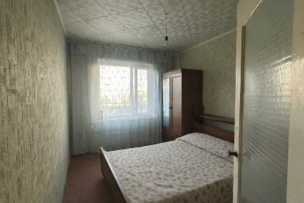 Продается 2-комн. квартира, 43.2м², 1/5 этаж МКР Боровской