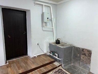 Продается 4-комнатный дом с большим участком, гаражом и хозпостройками