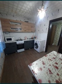 Сдам 3-х комнатную квартиру Бензострой