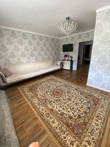 Үй сатылады. Тереңөзек кенті