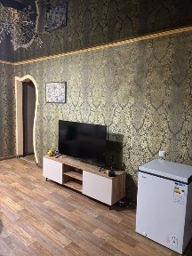 Продам 2-комнатную квартиру в центре