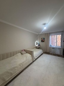 Продам 3 комнатную квартиру