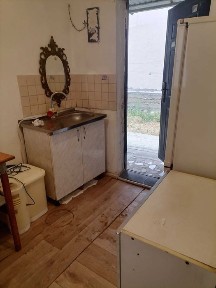 Сдаётся времянк двух комнтная в калкамане