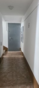 Продам двухкомнатную полнаценую квартиру