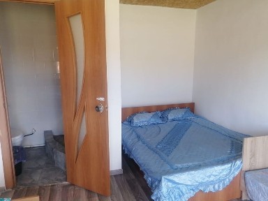 Сдам в аренду большой дом новый и домики
