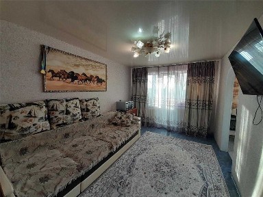 Продам уютную 3 комн. квартиру по Ч. Валиханова