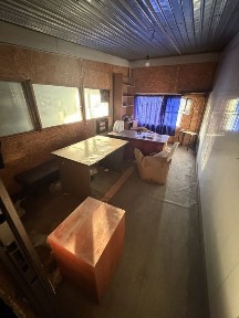 Сдам в аренду склад с стеллажами