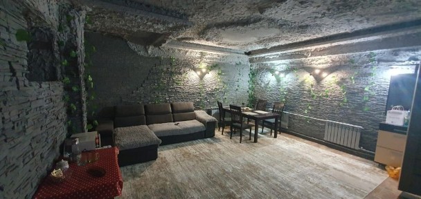 Продается помещение в районе Абу Даби Плаза в ЖК Уют