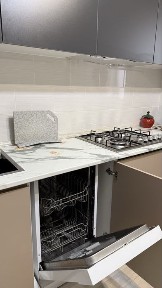 Продается 4 комнатная квартира