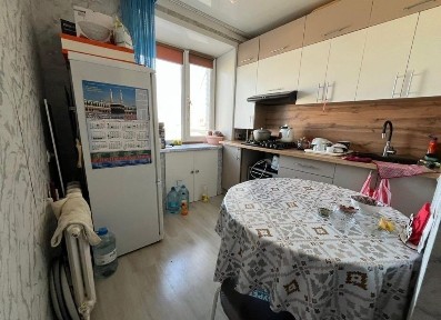 Продам 1-комнатную квартиру, в районе ДСР.