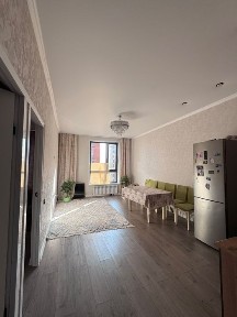 Срочно продом квартира.