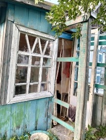 Продам дачу общество Золотая осень. Из насаждений яблоки, немного смор