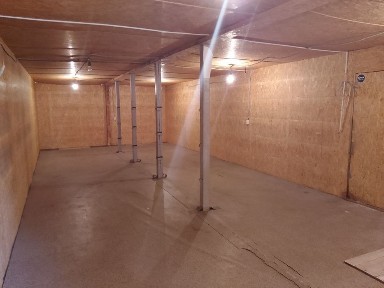 Продам 2 контейнера 40 тоника совмещённый