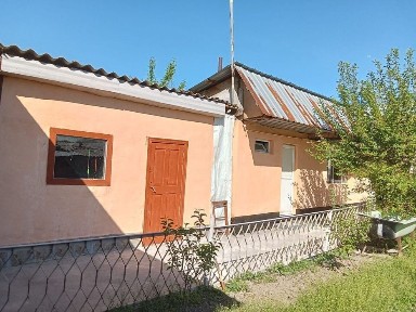 Дом в поселке Екпенды