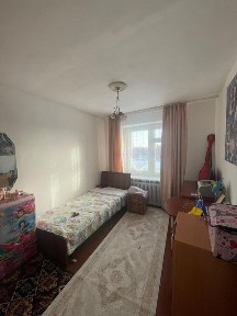 находится в Нахаловке *«Продам дом, находится в Нахаловке