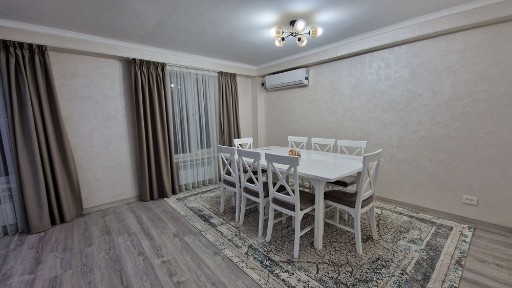 3х комнатная квартира Нурсат, возле акимата