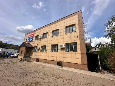 Административное здание Льва Толстого 1/1