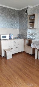 Сдам 1 квартиру 150000+ комуслуги