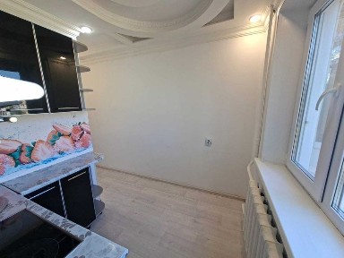 Продам 2 ком. квартиру с ремонтом по М. Маметова