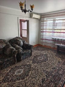 Сдаётся 2 комнатная квартира