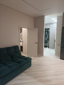 Сдам 2 ком. ЖК RIVERA 2/5 новостройка с мебелью и техникой 250 тыс+ком