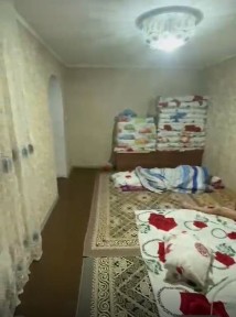 Дом продоёться