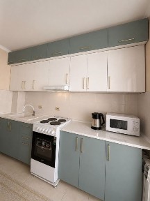 Продаю 2 комн квартиру со всеми условиями.