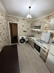 Продается частный дом в районе Назарбаева 240/1