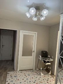 Продам квартиру 3 х комнатную ул планеровки Бр Жубановых 8