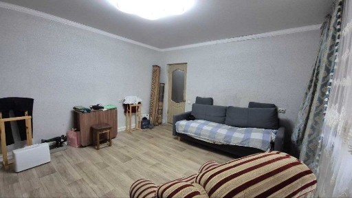 Продается 3-комн Степной 3 д 8