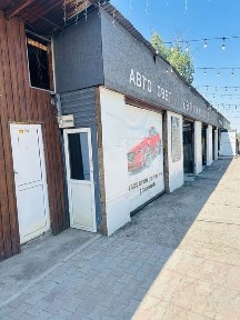 Сдам в аренду бокс под автосвет автомагазин