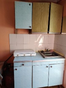 Сдаётся часть дома. Комната и кухня