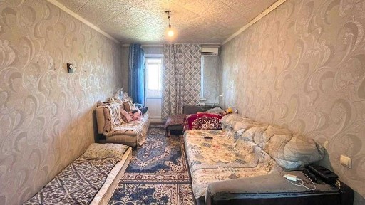Продается 2-комнатная квартира в Центре Иван Империя