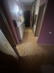 Продам 2 х комнатную квартиру в район Пристани !