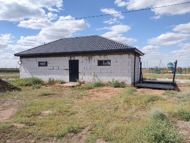 Продам пром базу 30 соток земли