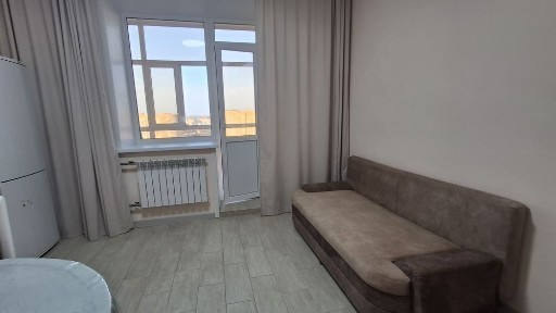 Сдам 2 ком в новом ЖК, свежий ремонт, гардеробная, 3 метра