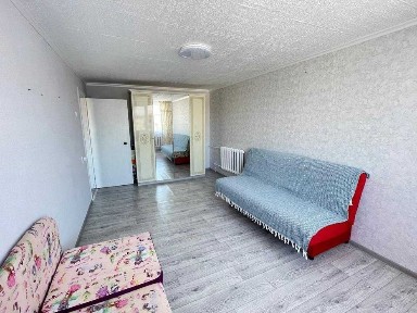 / Продам 3х ком квартиру 1а дом 25 (садик Сауле, 6 школа) Торг