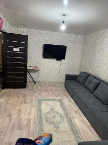 Металлургия 23. Квартира зимой очень тёплый.