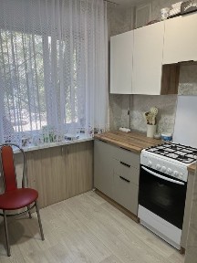 Продам 2х комн на 1 эт в 13 мкр