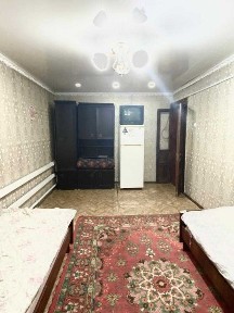 Продаю 2-комн квартиру в 12 мкр, отличная локация, мебель и техника