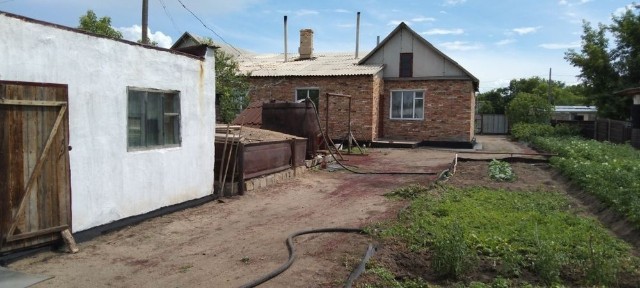 Продаю дом бывший совхоз Карагандинский