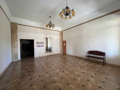 4 комн квартира в доме бизнес класса, ул. Аманжолова 41, 156 кв. м