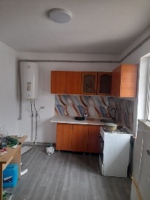 Сдам в аренду дом. Находится в посёлке Алмалыбак. Расположен в центре