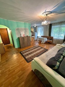 Продаётся 2-х комнатная квартира ул. Кайсенова 30