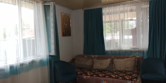 Срочно продаю дачу.