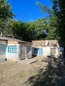 Уи сатаманы или этаж уиге айырбастаймын