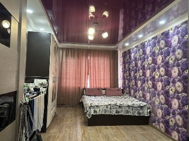 Продается двухкомнатная квартира на микрорайоне 1 а