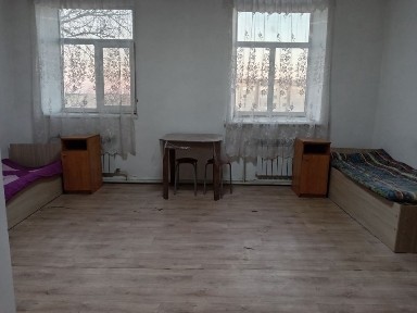 Сдается комната с санузлом.