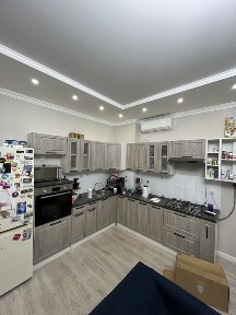 Трехкомнатная квартира, район Омега