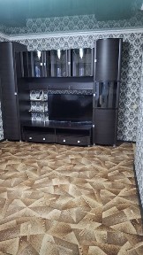 Сдам двухкомнатную на длительный срок